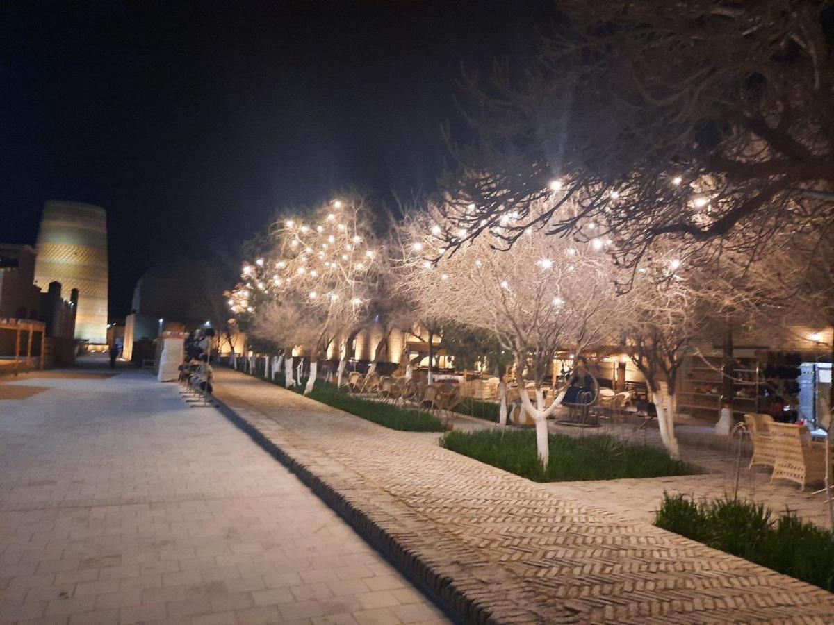 Khan Hotel Chiwa Zewnętrze zdjęcie