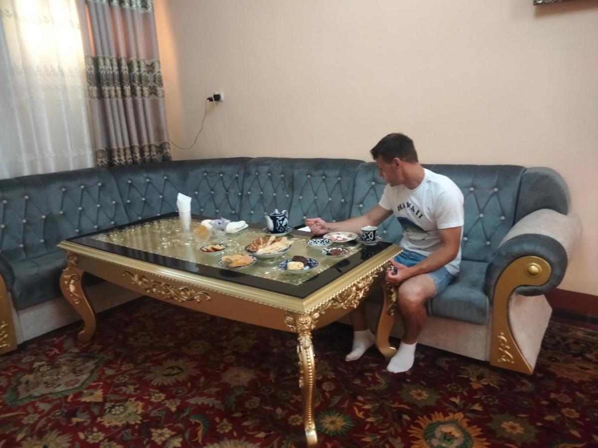 Khan Hotel Chiwa Zewnętrze zdjęcie
