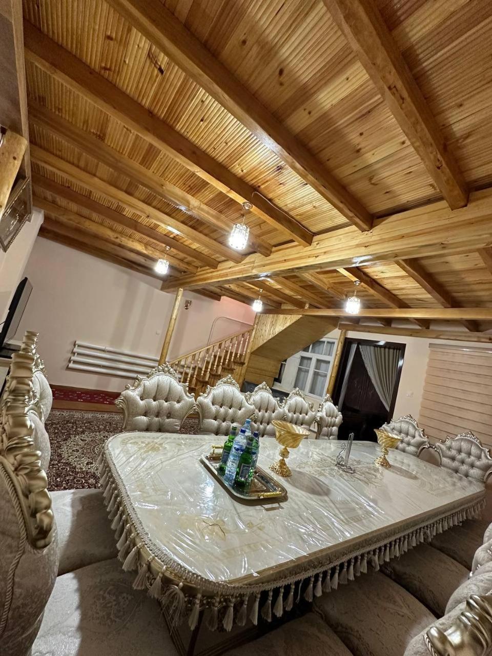 Khan Hotel Chiwa Zewnętrze zdjęcie